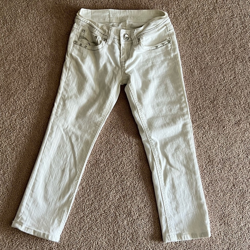 Knee length LA Idol  rhinestone white capris